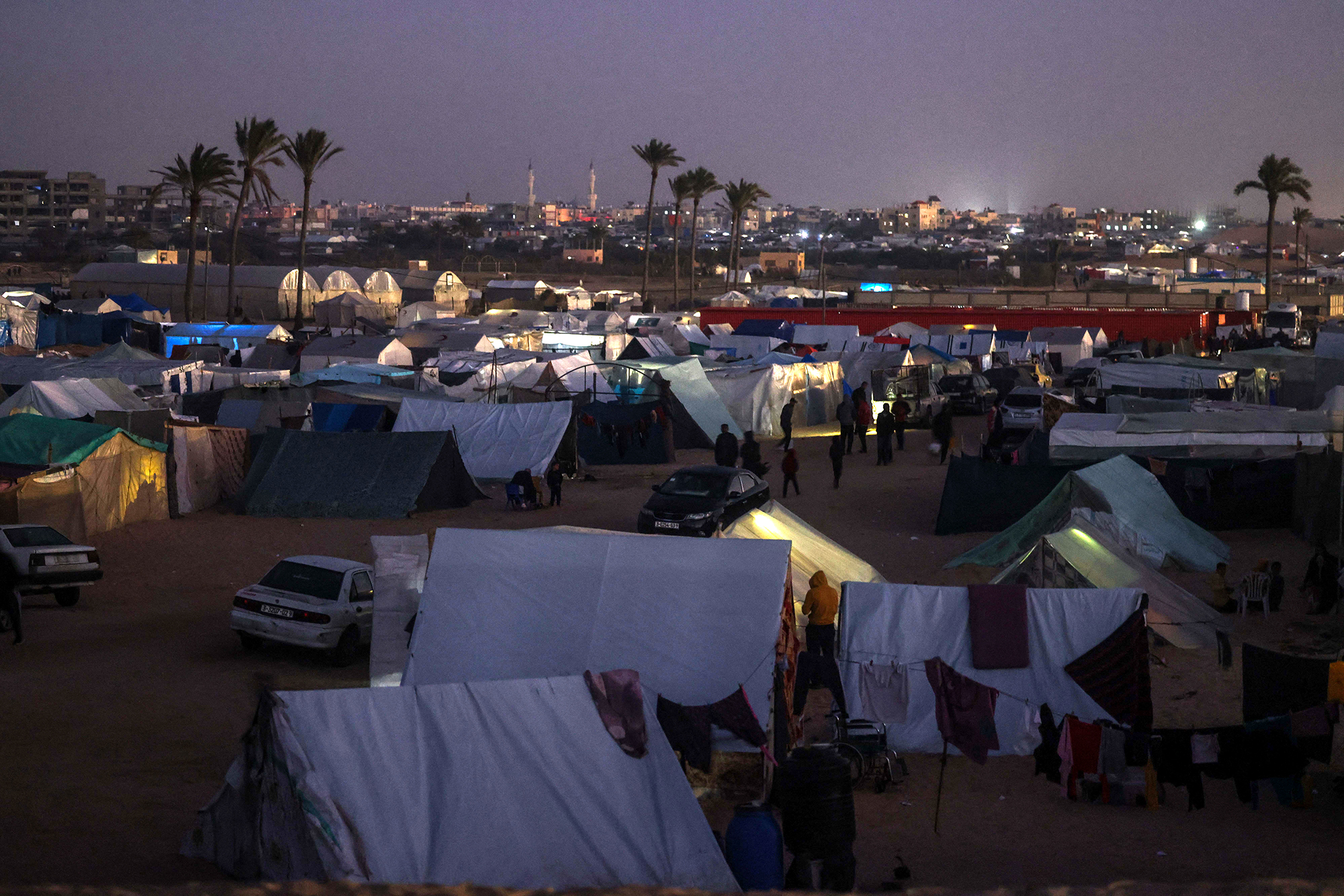 Palästinenser-Flüchtlingscamp in Rafah am Mittwochabend (Bild: Mohammed Abed/AFP)
