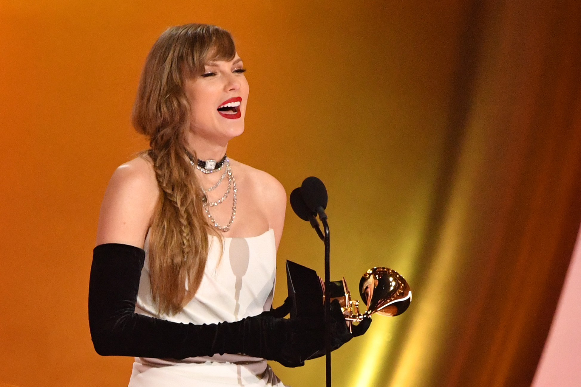 Taylor Swift schreibt Grammy-Geschichte (Bild: Valerie Macon/AFP)