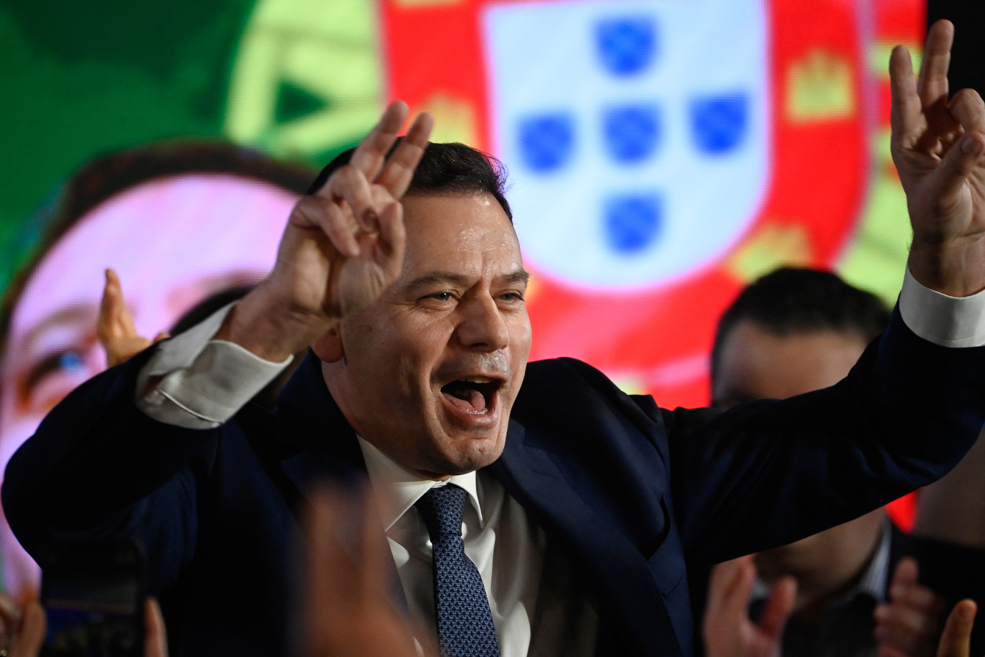 Luis Montenegro gewinnt Wahlen in Portugal (Bild: Miguel Riopa / AFP)