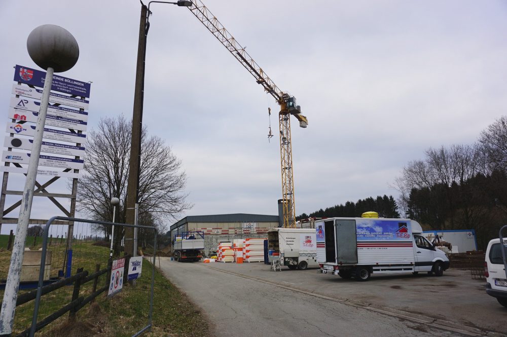 Der Sportkomplex Büllingen wird derzeit umgebaut (Bild: Stephan Pesch/BRF)