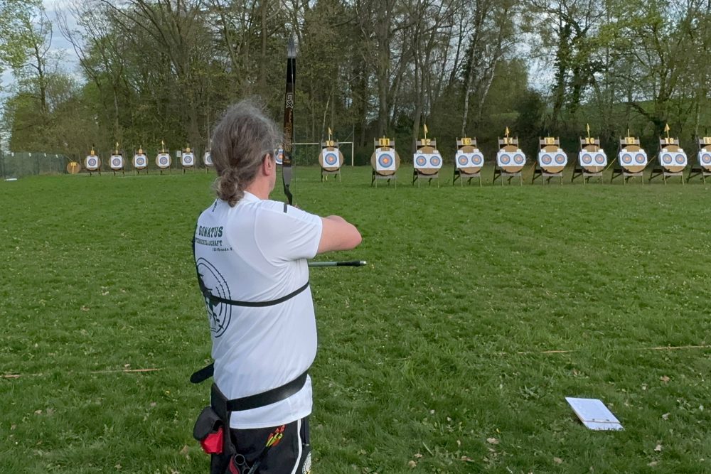 Erstes Outdoor-Turnier der Bogenschützen "Dree Schteng Archery"