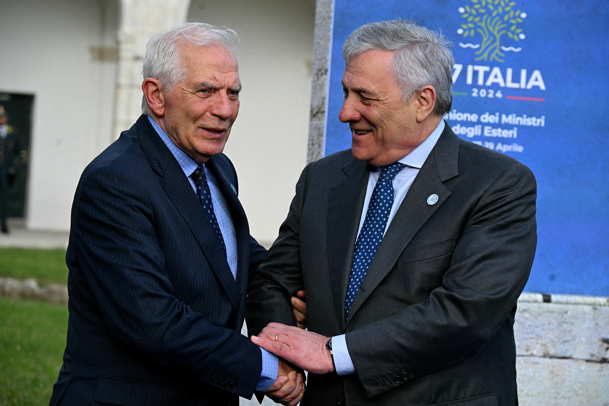 Der EU-Außenbeauftragte Josep Borrell und der italienische Außenminister Antonio Tajani am Mittwoch auf Capri