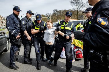 Greta Thunberg vorläufig in Den Haag festgenommen