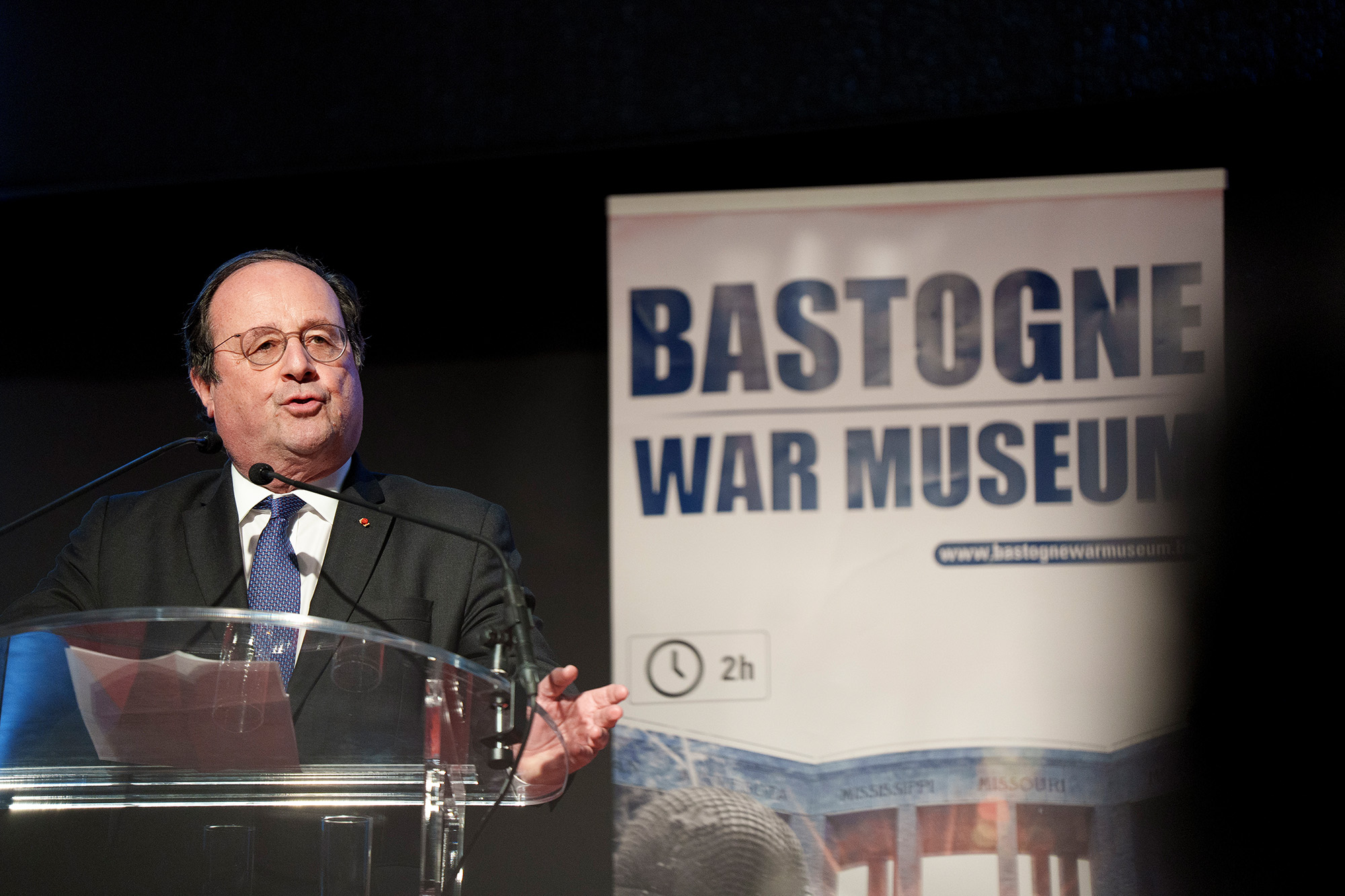 Der ehemalige französische Staatspräsident François Hollande beim Kolloquium in Bastogne