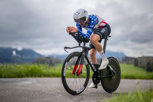 Brandon McNulty gewinnt das Zeitfahren bei der Tour de Romandie