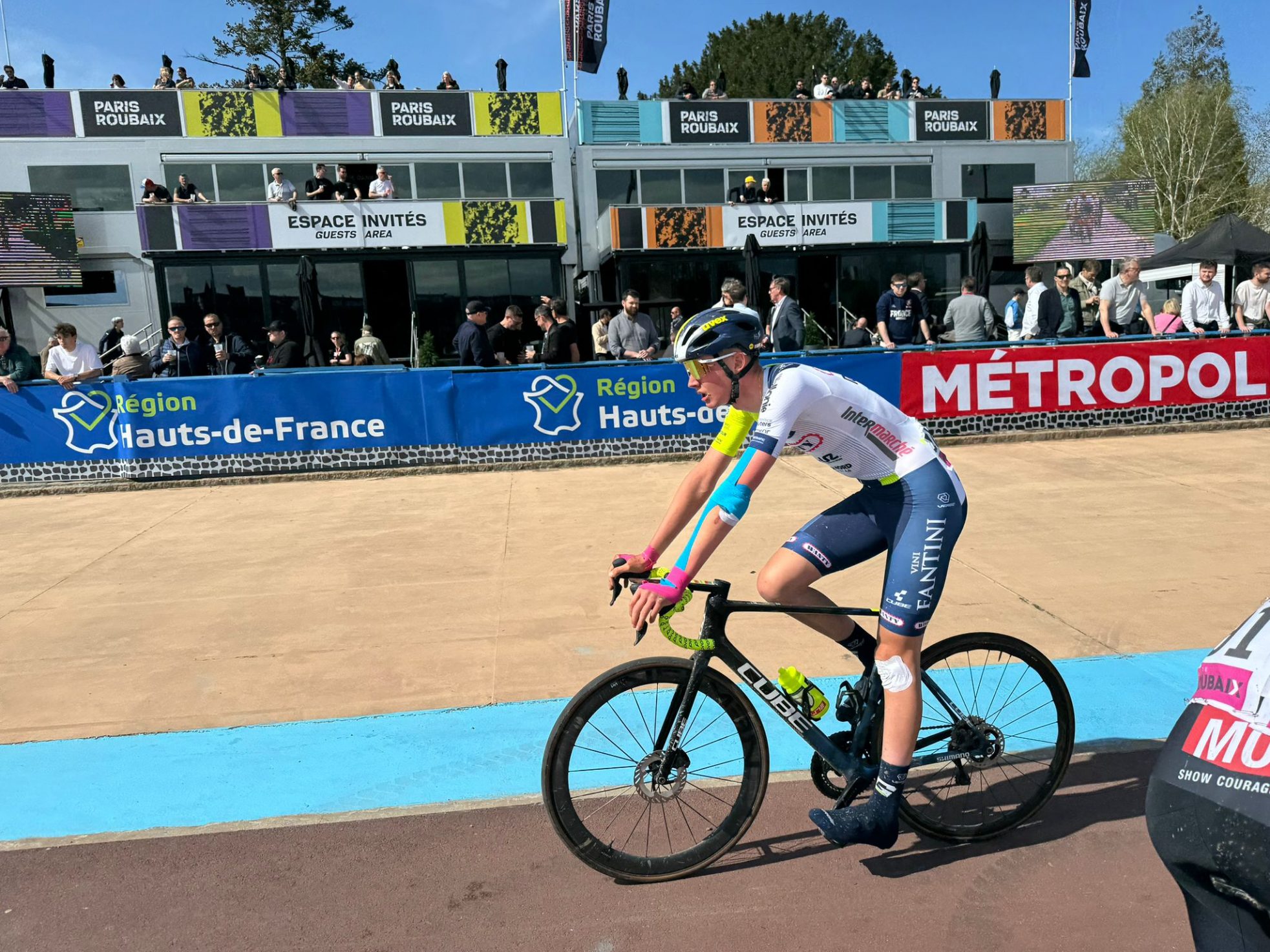 Tim Rex hat am U23-Rennen von Parix-Roubaix teilgenommen