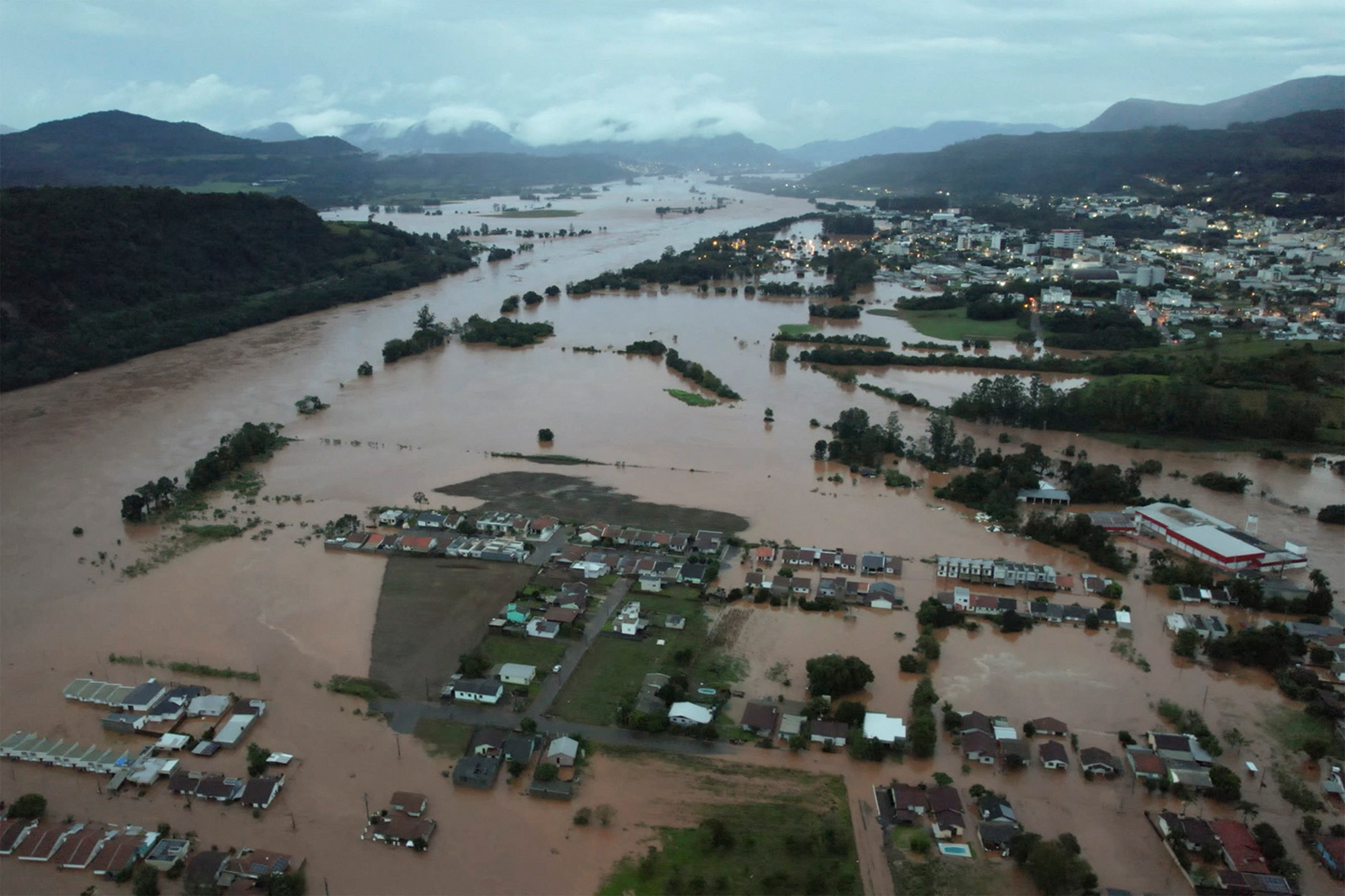 Überschwemmungen in Encantado City, Rio Grande do Sul