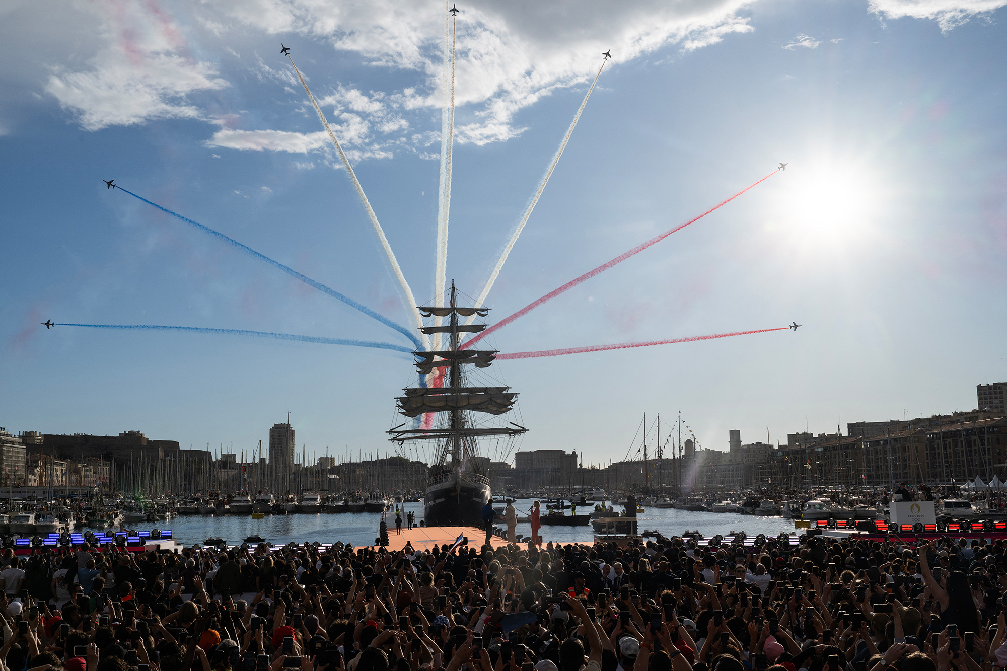 Olympische Flamme in Marseille angekommen