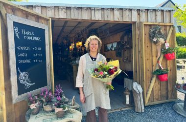 Nathalie Peters züchtet nachhaltige Blumen in Baelen