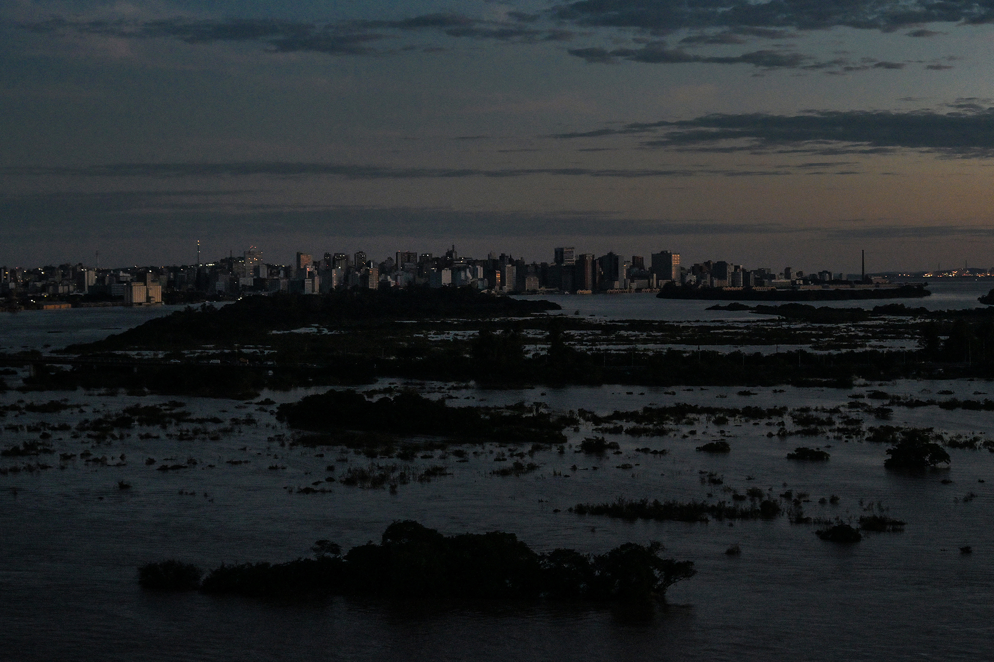 Überschwemmungen in Brasilien: Porto Alegre, Rio Grande do Sul, am Donnerstagabend