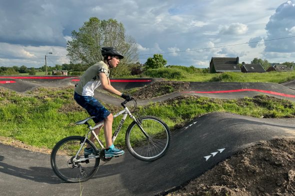 Bleyberg hat jetzt einen "Pumptrack" für Mountainbikes und BMX-Räder