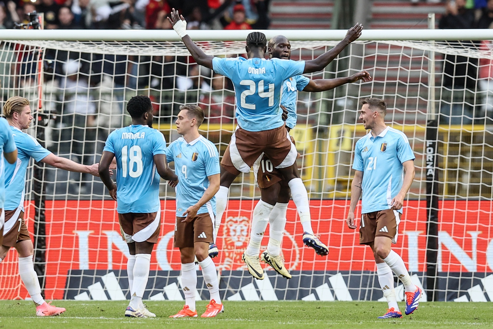 Belgium's Romelu Lukaku celebrates after scoring during a friendly soccer match between Belgian national soccer team Red Devils and the national team of Luxembourg, at the King Baudouin Stadium (Stade Roi Baudouin - Koning Boudewijnstadion), in Brussels, Saturday 08 June 2024. The Red Devils are preparing for the upcoming Euro 2024 European Championships in Germany. BELGA PHOTO BRUNO FAHY