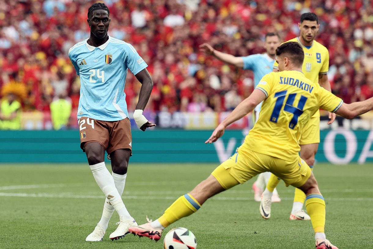 Amadou Onana beim Spiel Ukraine-Belgien