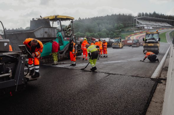 Frischer Asphalt: Der Belag der Rennstrecke ist erneuert worden