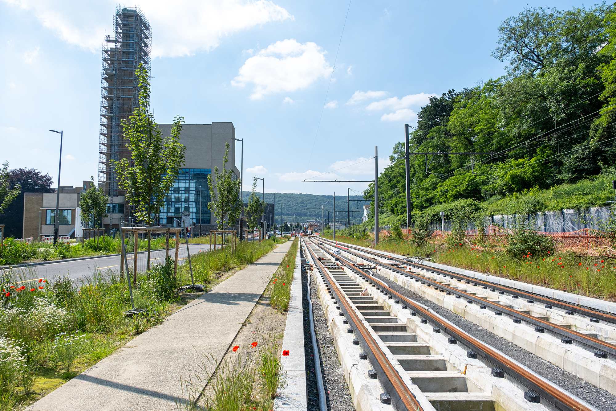 Die letzte Schiene für die Lütticher Tram ist verlegt