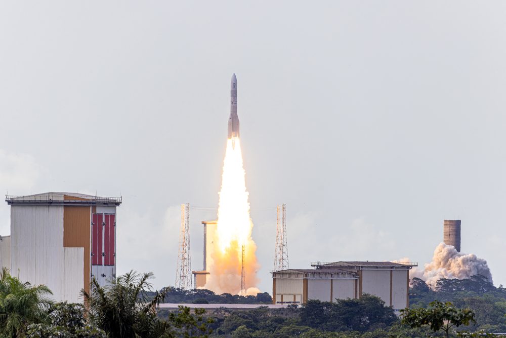 Start der Ariane-6-Trägerrakete vom Weltraumbahnhof in Kourou in Französisch-Guyana