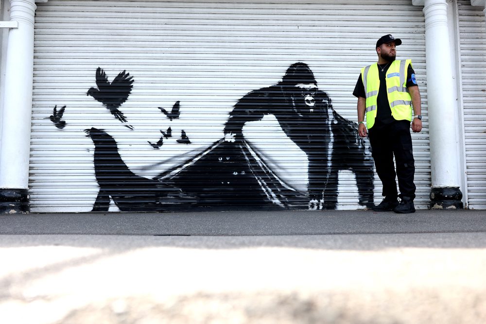 Das neue Werk von Banksy am Zoo von London