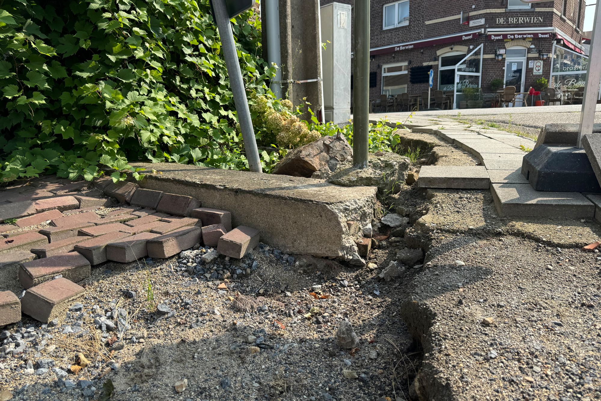 Moelingen in den Voeren drei Monate nach dem Hochwasser