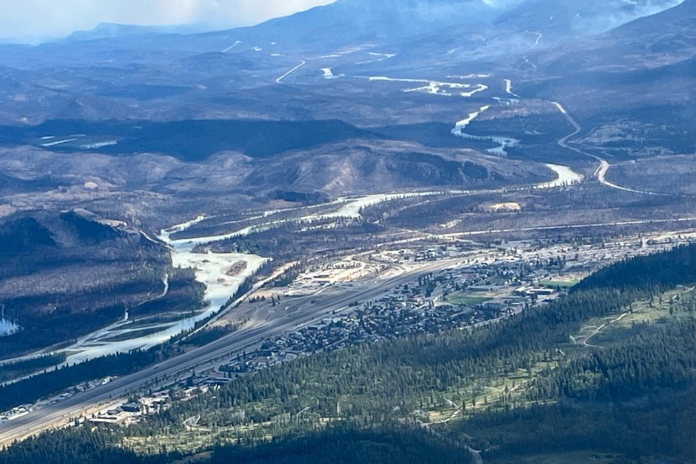 Teile der kanadischen Stadt Jasper wurden bei den Waldbränden zerstört