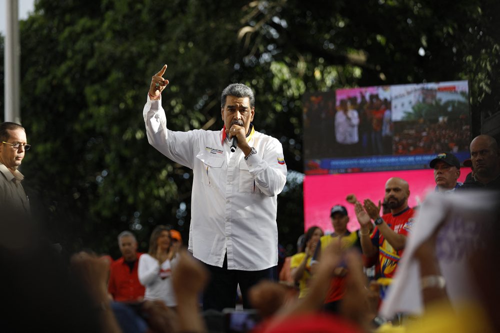 Nicolas Maduro bei der Rede vor Anhängern in Caracas