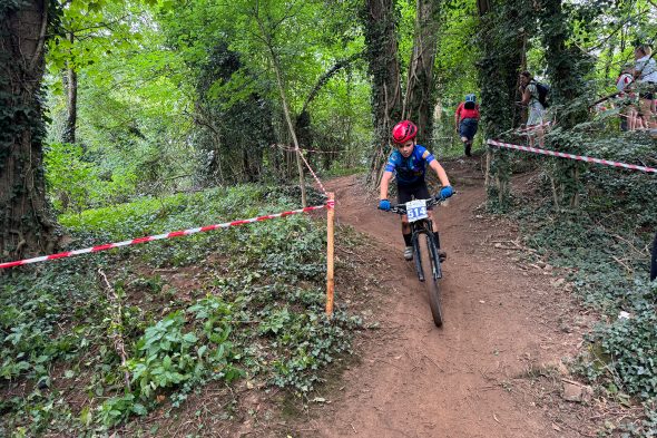 MTB-Rennen für Nachwuchsfahrer in Hergenrath (Bild: Robin Emonts/BRF)