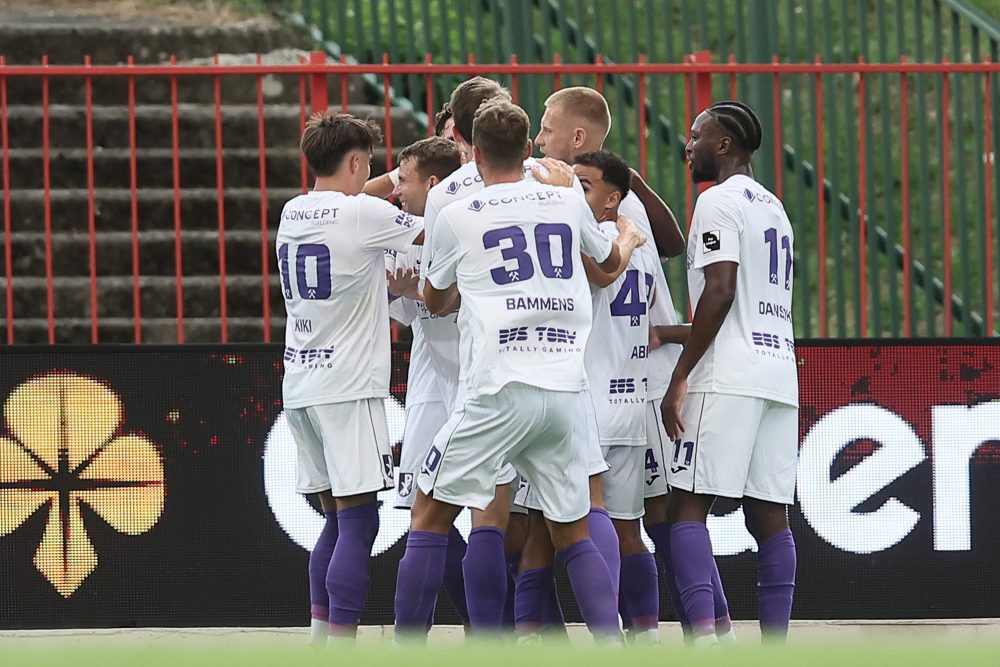 Spieler von Patro Eisden Maasmechelen beim 1:1 bei RWDM