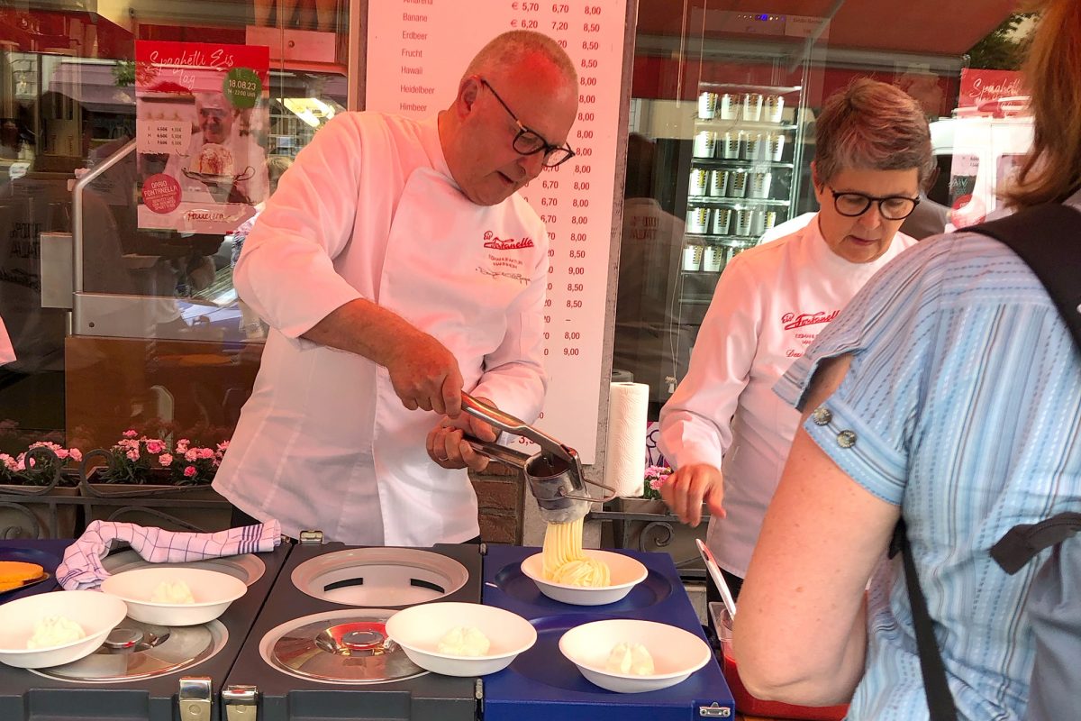 Spaghetti-Eis-Tag: Erfinder Dario Fontanella zu Gast in Eupen