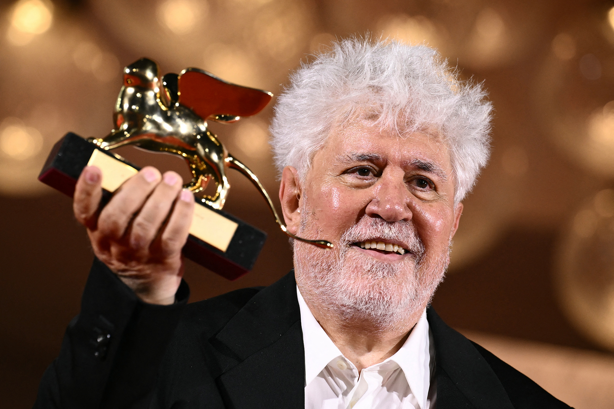 Pedro Almodovar mit dem Goldenen Löwen