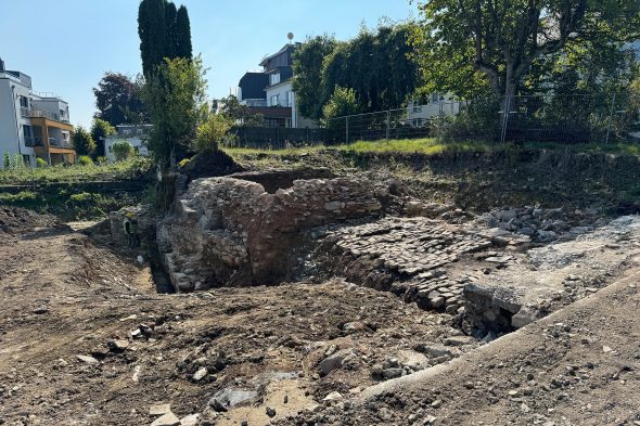 Das Gelände, an dem die Ausgrabungsarbeiten an der Burg St. Vith stattfinden