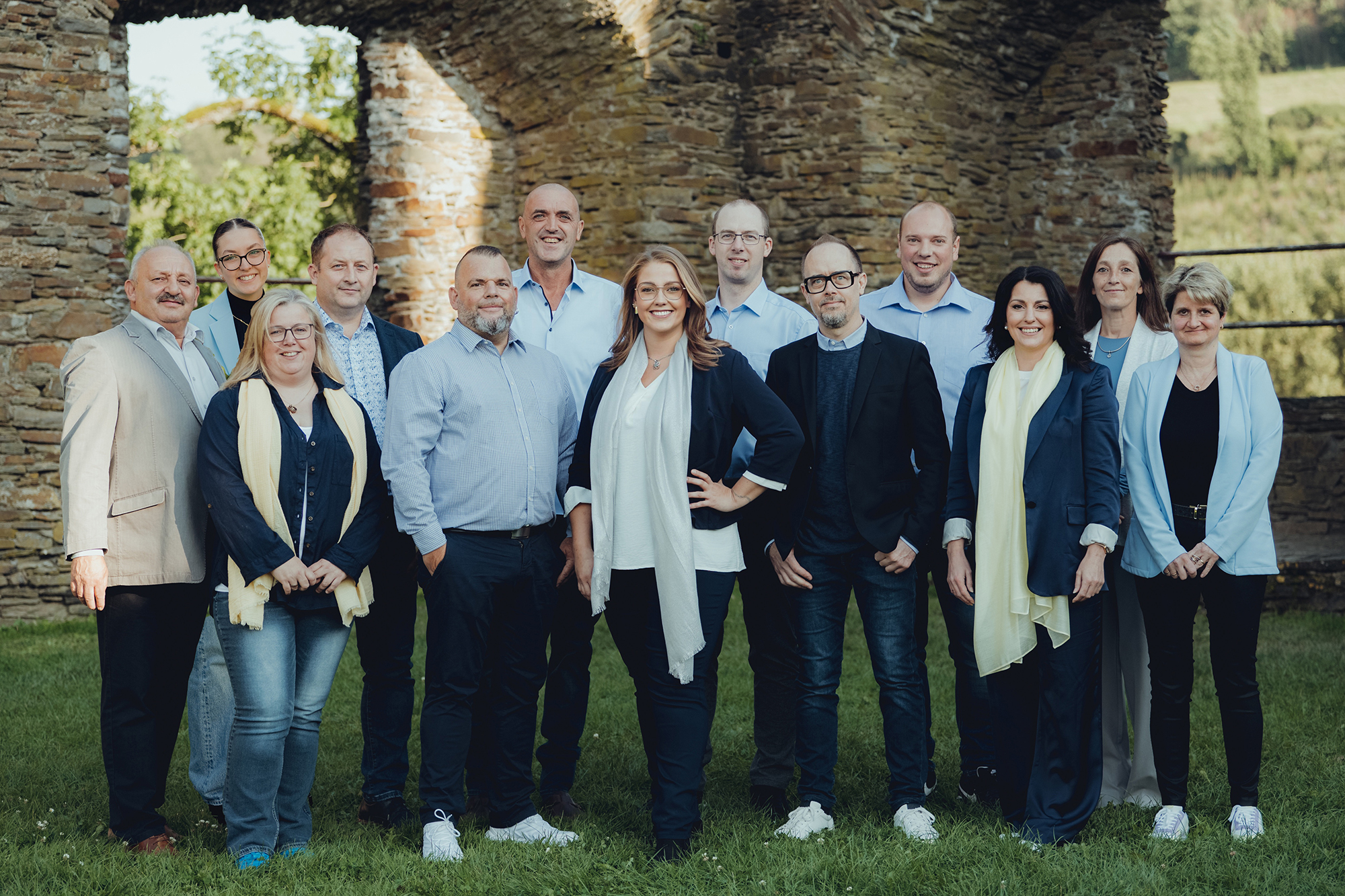 Gruppenfoto mit allen Kandidaten der Liste Bürgerstimme+ in Burg-Reuland