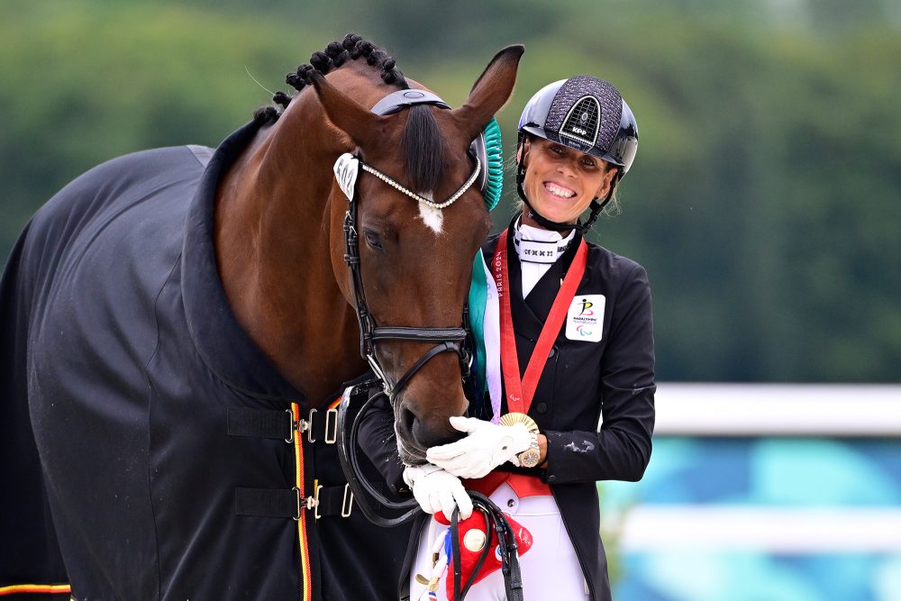 Michèle George und Best of 8 mit der Goldmedaille