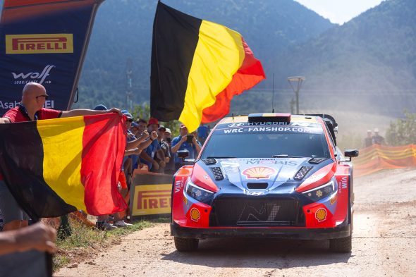 Thierry Neuville/Martijn Wydaeghe gewinnen die Rallye Griechenland