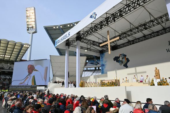 Papst-Messe im König-Baudouin-Stadion