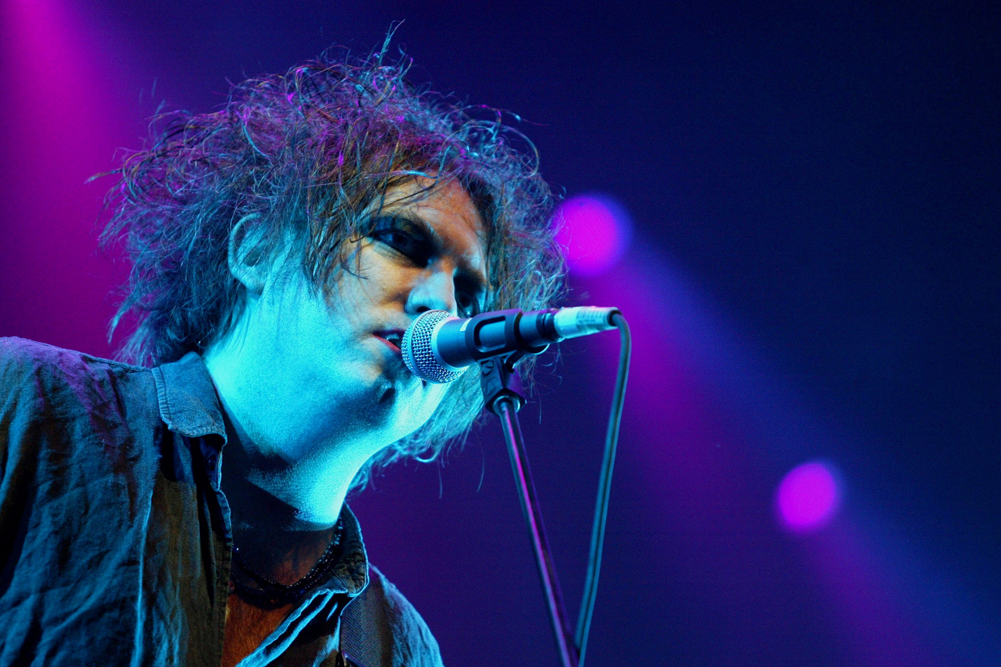 Robert Smith von The Cure bei Rock Werchter 2004