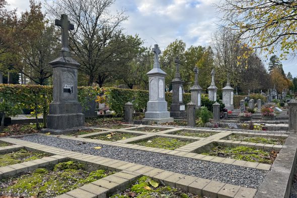 Urnengräber auf dem Eupener Friedhof