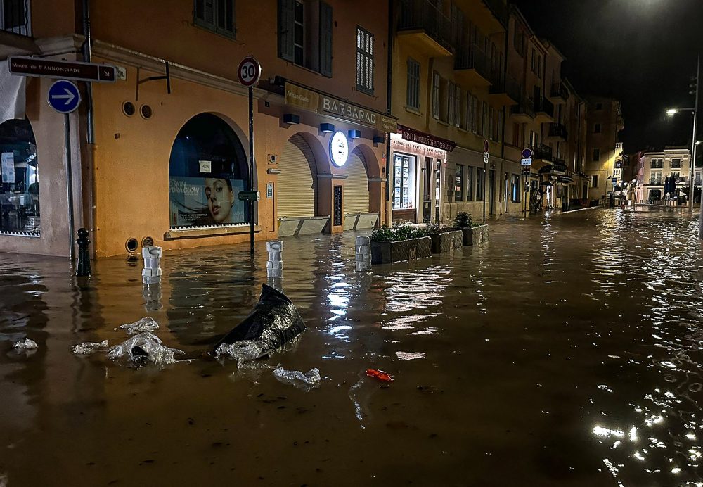 Überschwemmungen in den Straßen von Saint-Tropez