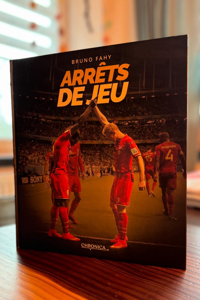 "Arrêts de jeu" von Bruno Fahy 