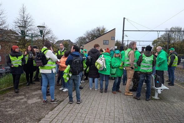 CSC-Mitglieder starten am Bahnhof Eupen zur Demo in Brüssel