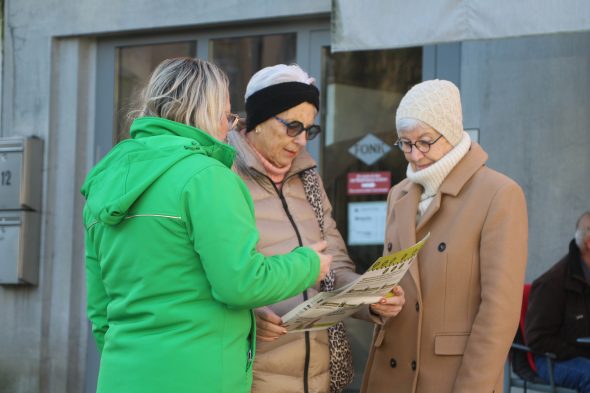 CSC protestiert auf dem Marktplatz in Eupen gegen die "Arizona-Wüste"