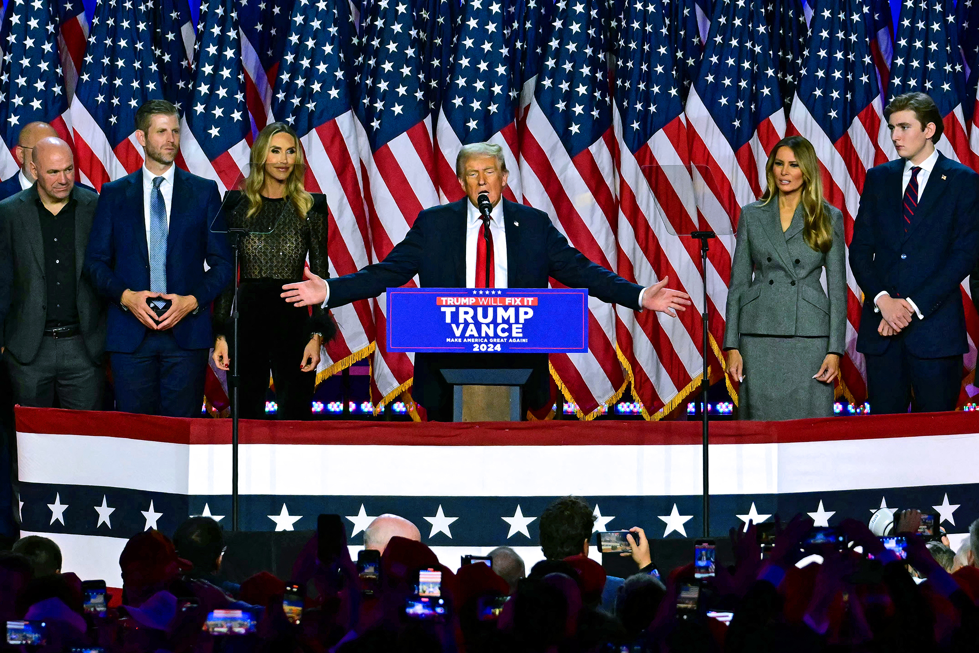 Donald Trump spricht zu seinen Anhängern West Palm Beach