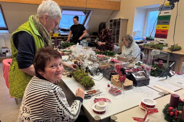 In der Tagesstätte Meyerode laufen die Vorbereitungen für den Weihnachtsbasar auf Hochtouren