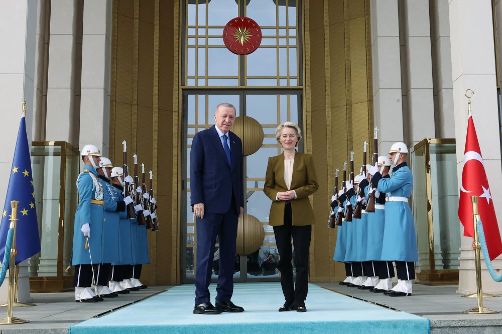 Der türkische Präsident Recep Tayyip Erdogan und EU-Kommissionspräsidentin Ursula von der Leyen in Ankara