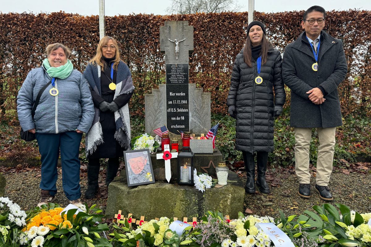 Familie Langer am Wereth Memorial