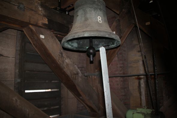 Glocke im Aachener Dom