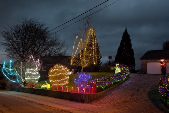 Weihnachtlich geschmücktes Haus von Marco Külgen in Raeren