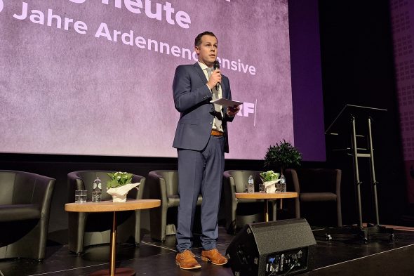 "Krieg damals - Krieg heute": Podiumsdiskussion zur Ardennenoffensive