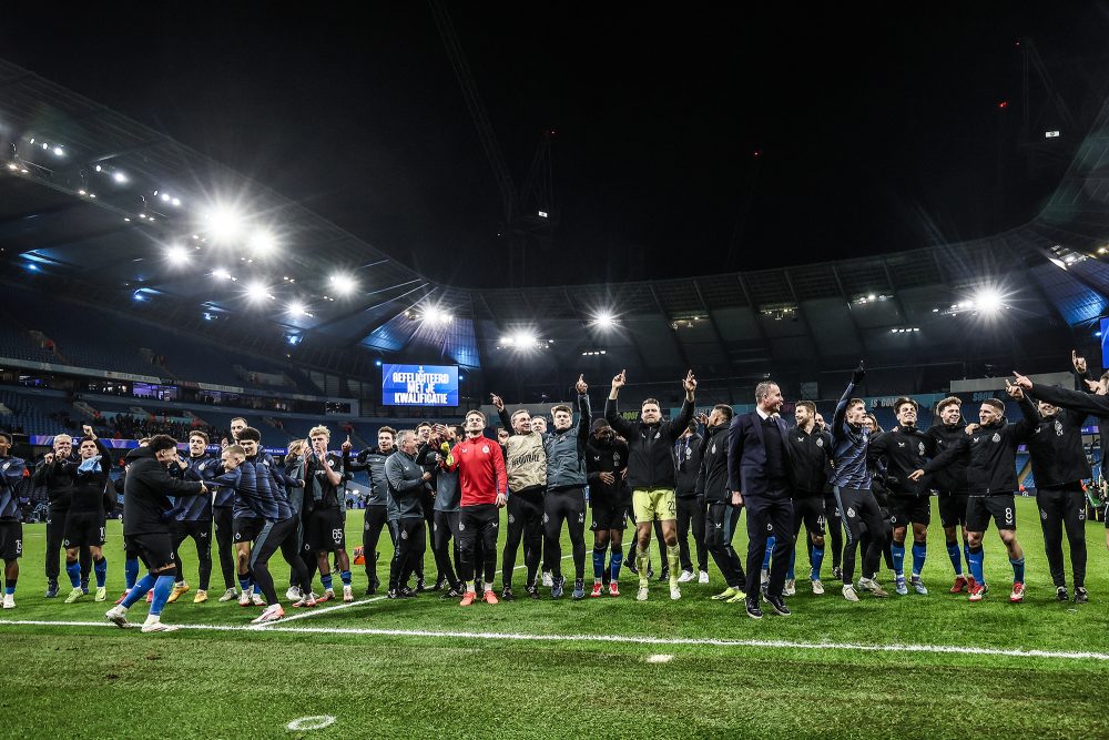 Die Spieler des FC Brügge feiern den Einzug in die Play-offs