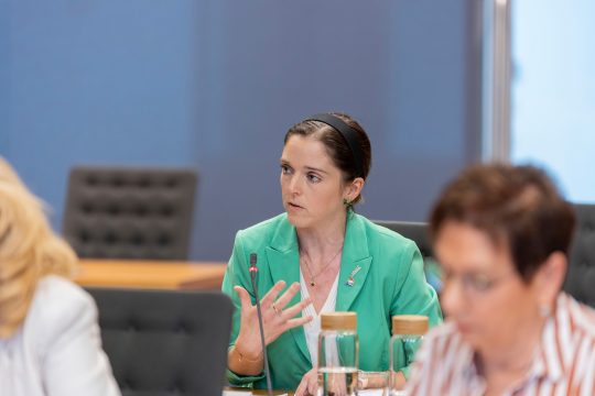 Fabienne Colling sitzt im PDG