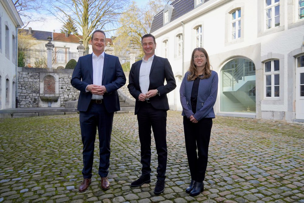 DG-Ministerpräsident Oliver Paasch, der Kölner Regierungspräsident Thomas Wilk und DG-Senatorin Liesa Scholzen