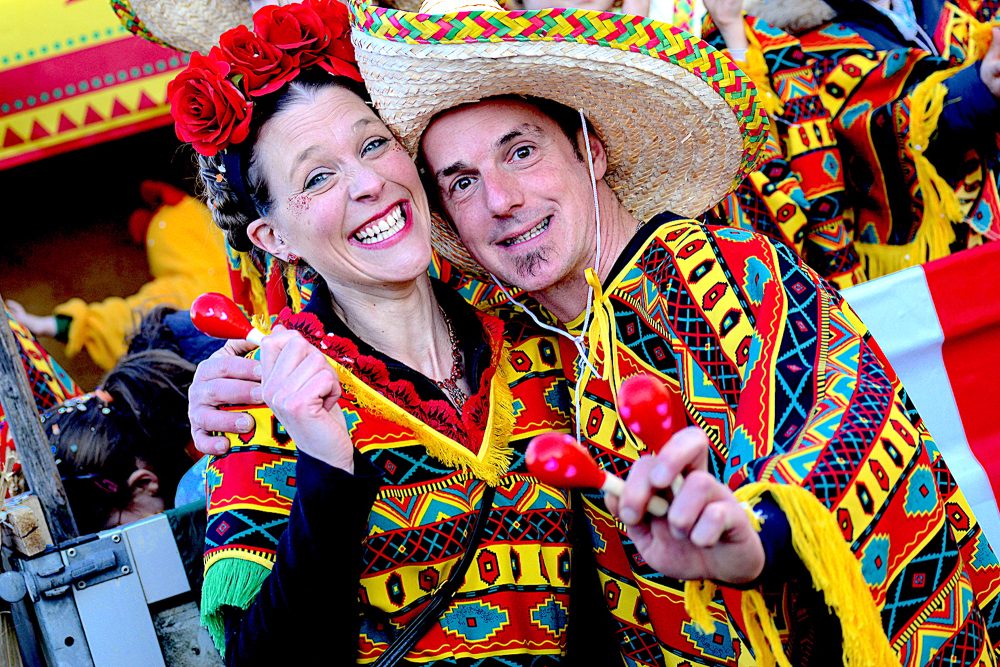 Rosenmontagszug in Büllingen